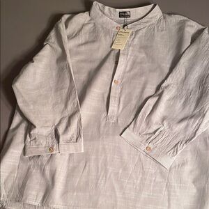 Two-Sided Men’s Grey & White Striped Half Button-Up Casual Shirt. NWT